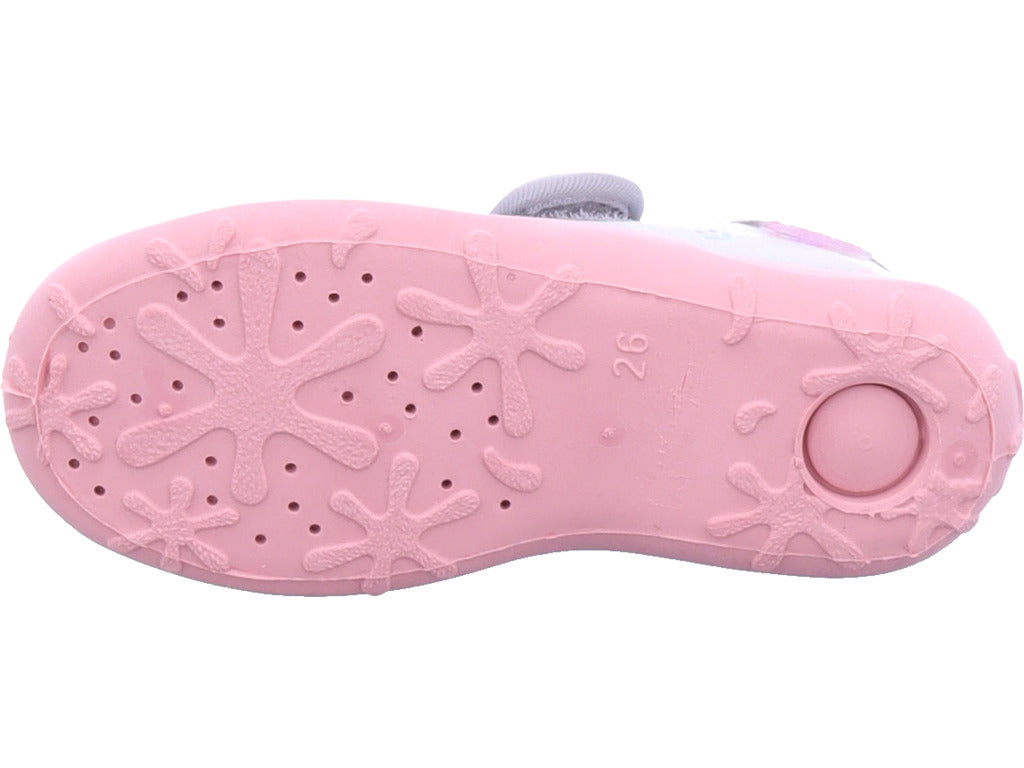 fischer Mädchen   in grau