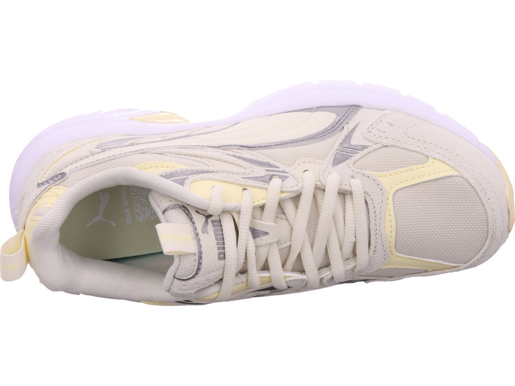 Puma Damen  Milenio Tech Suede in gelb