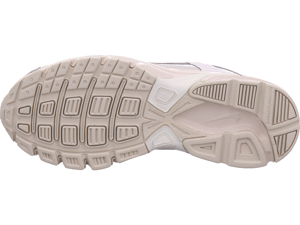 Dámské tenisky Nike Dámské boty Nike Initiator v bílé barvě