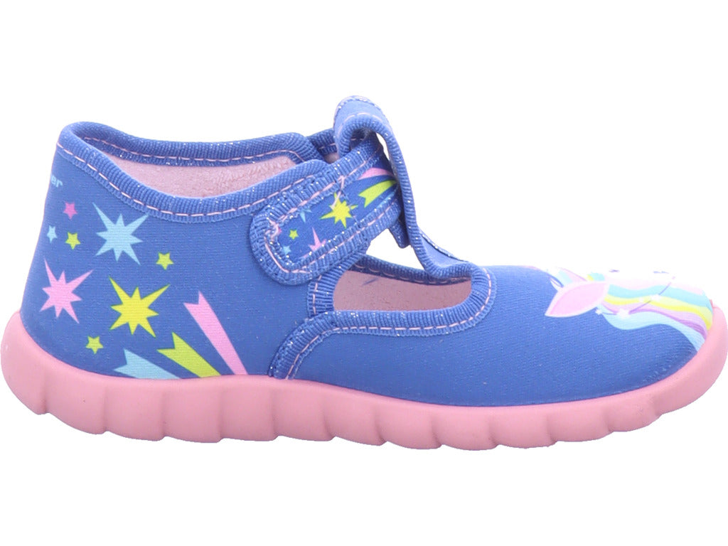 fischer Mädchen   in blau