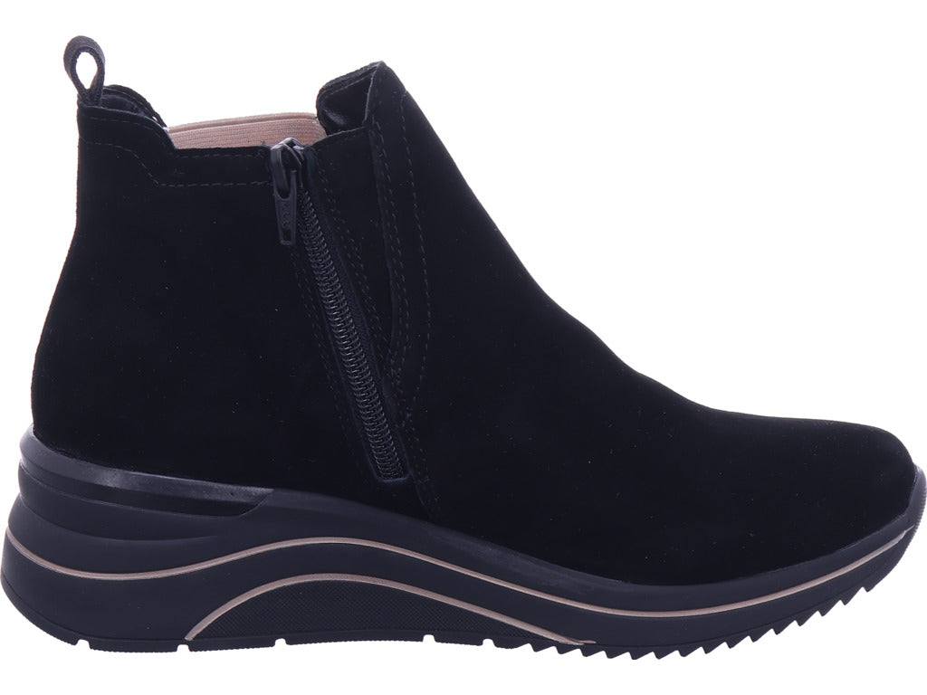 Remonte women's ankle boots in black