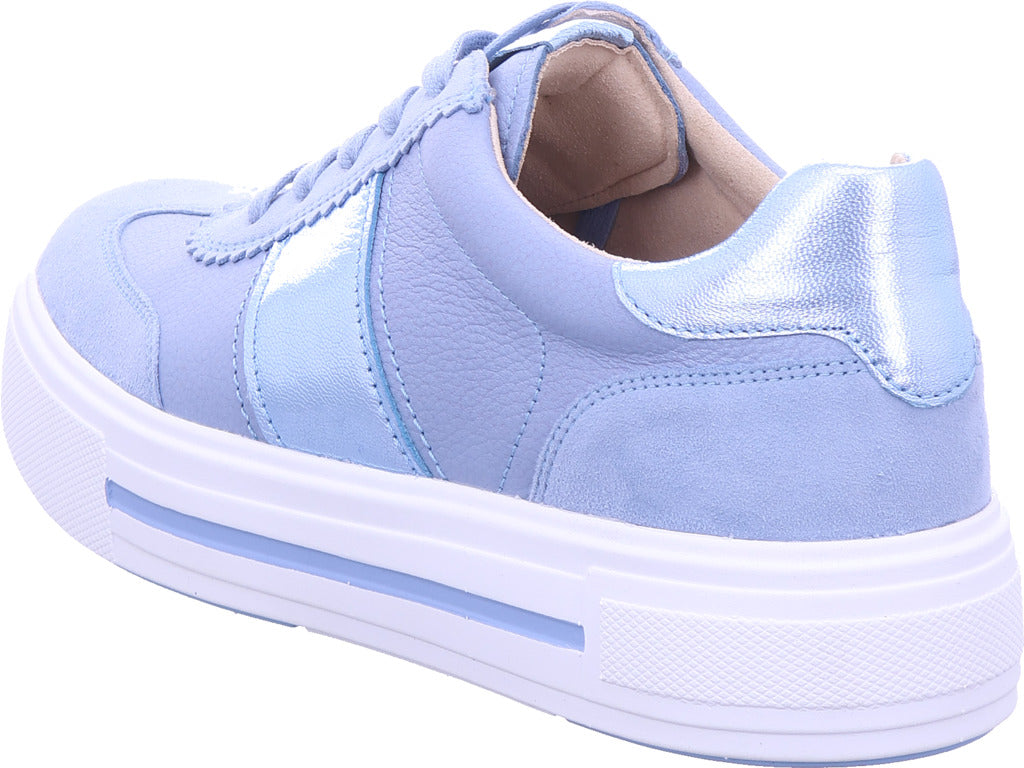 Caprice Damen Sneaker  in hell-blau