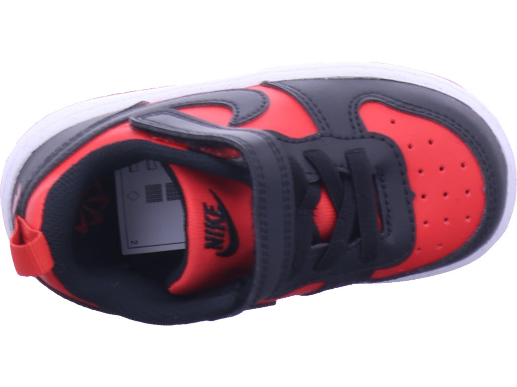 Chlapecké tenisky Nike v červené barvě