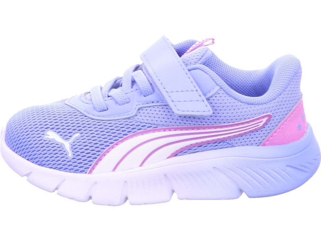 Puma girls' sports shoe in light blue