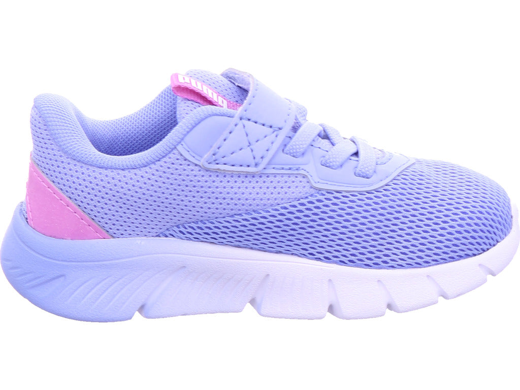 Puma girls' sports shoe in light blue