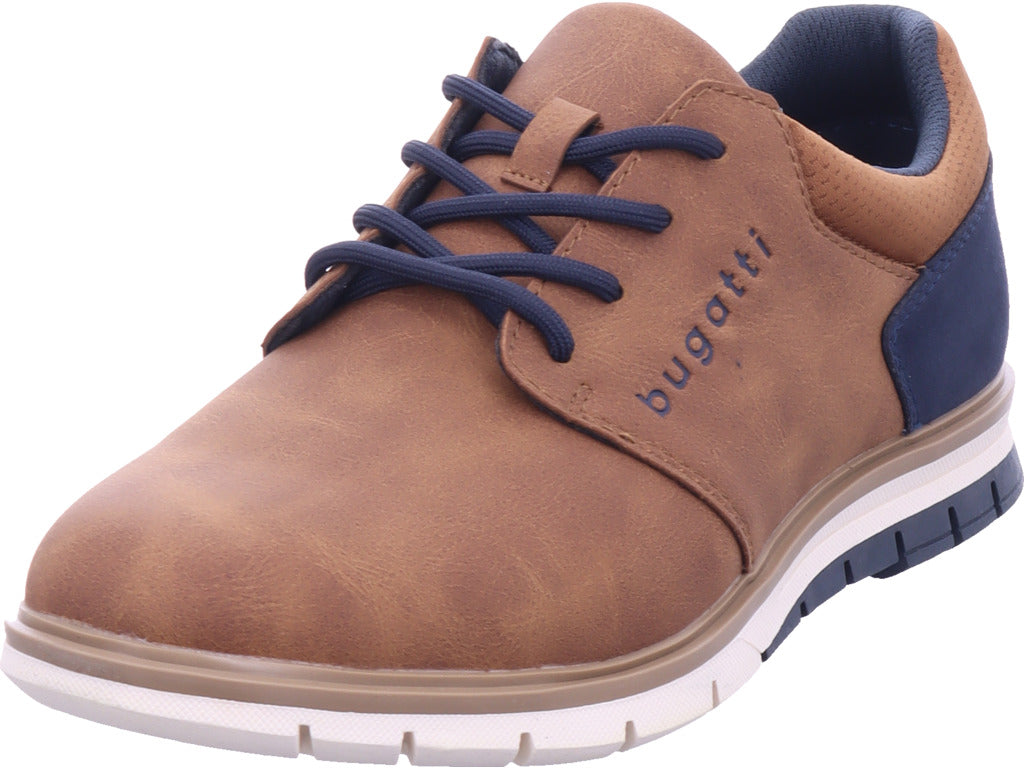 Pánské nízké boty Bugatti v hnědé barvě