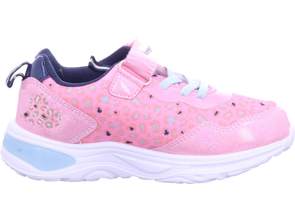 KangaRoos Mädchen   in frei