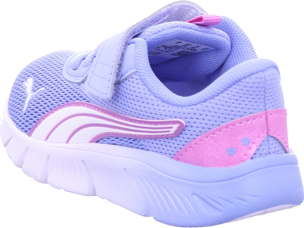 Puma girls' sports shoe in light blue