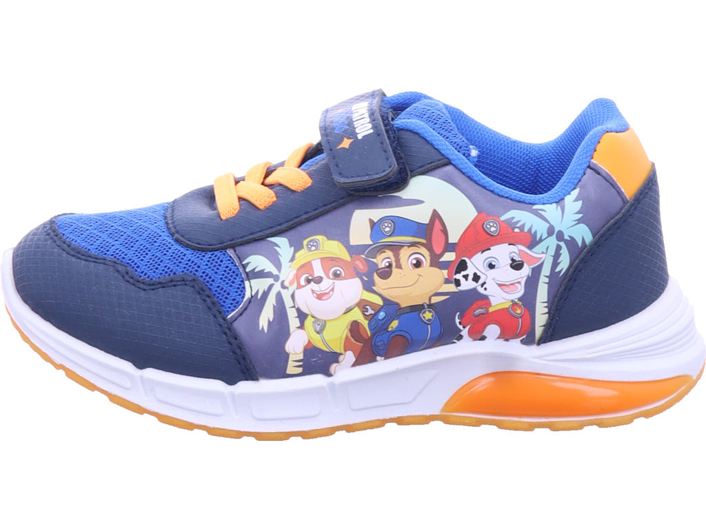 Leomil Jungen   in blau