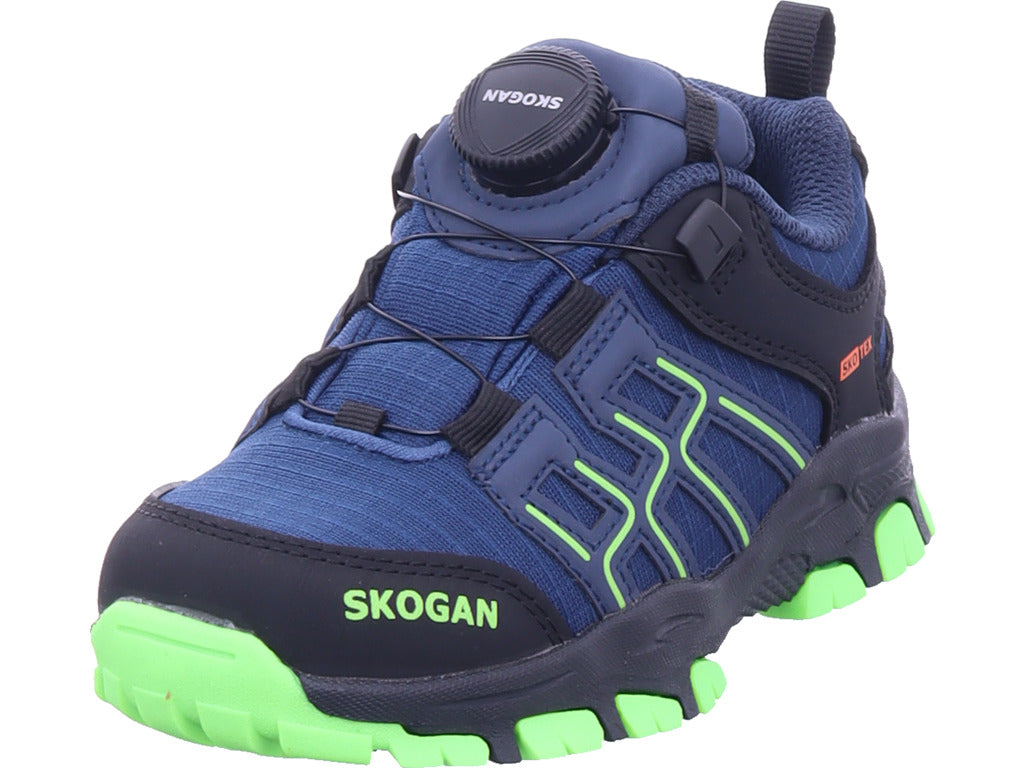 Skoganští chlapci v modrém